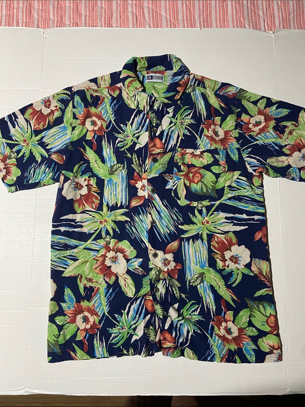 Untied Vintage 100% Silk Hawaiian Shirt with Mother of Pearl Buttons